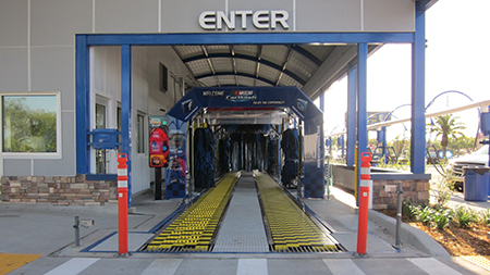 MCE Exterior Wash Conveyor - Customer Friendly MCE Exterior Wash Conveyor - Customer Friendly